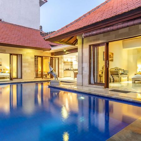 Taman Kesari Villas Санур Экстерьер фото