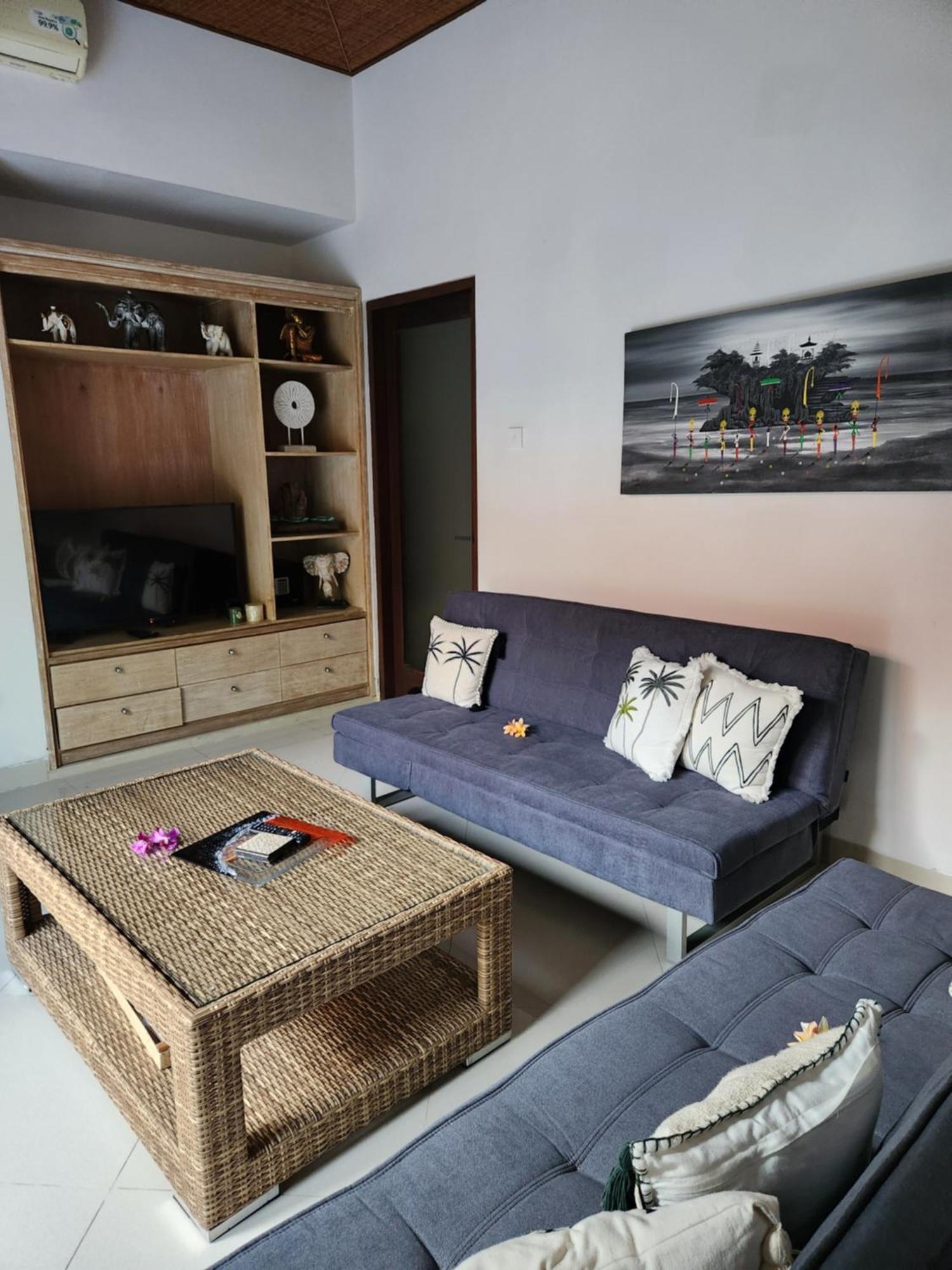 Taman Kesari Villas Санур Экстерьер фото