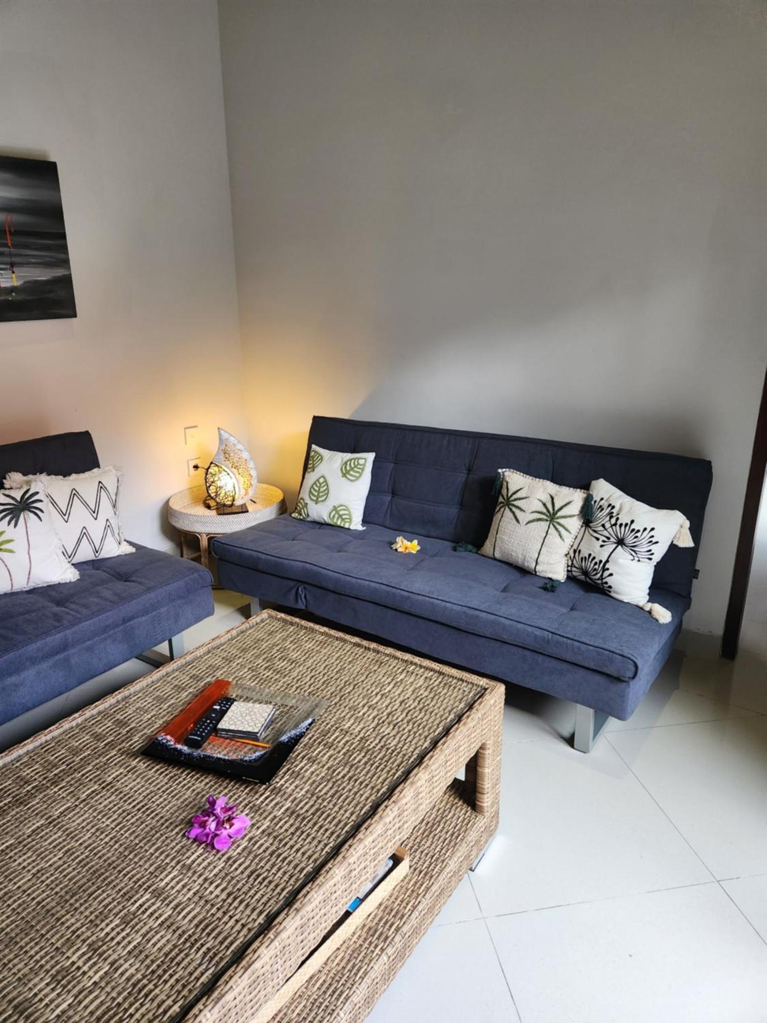 Taman Kesari Villas Санур Экстерьер фото